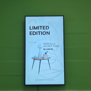 Muro UHB single-sided display showing a furniture ad